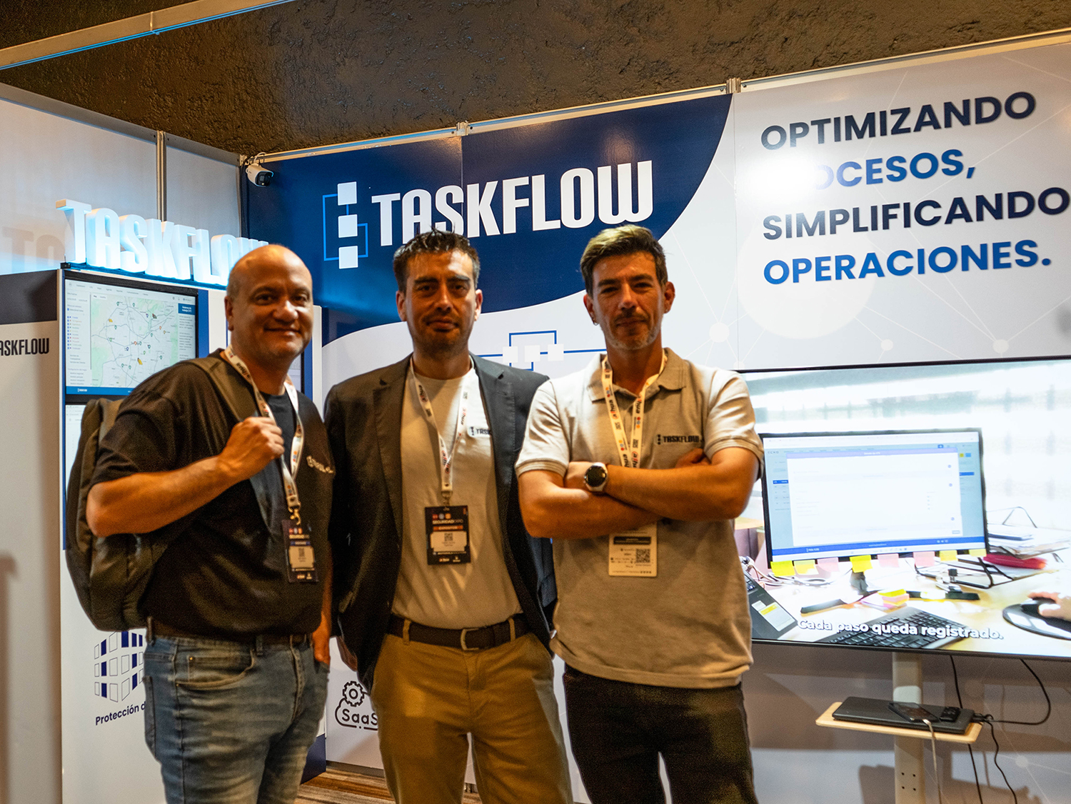 Equipo de TaskFlow en el evento.
